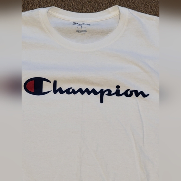 Champion Short Sleeve T-shirt - Picture 3 of 4